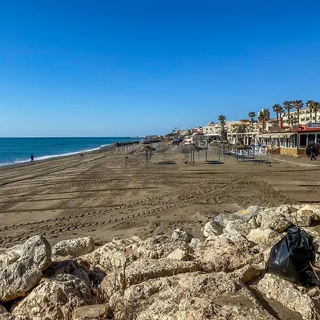 Casa Rosa - Playa * Торремолинос